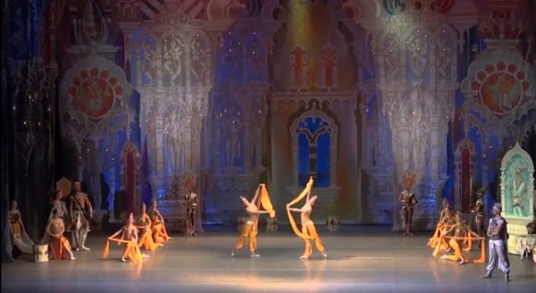 LA BAYADERE